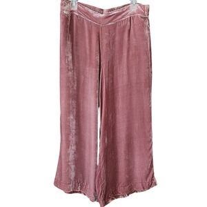 Ivy Jane Wide Leg Flowy Velvet Cropped Pants Size M Rose Pink Pull on Pockets